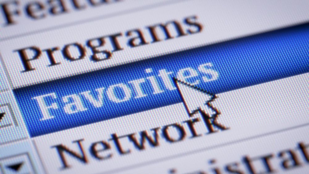 Favorites tab with a mouse hovering over it, representing how to use my favorites list